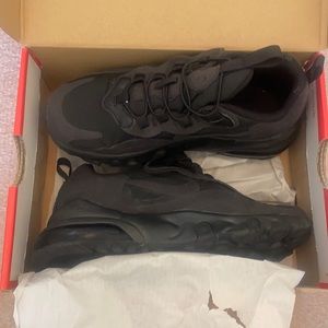 NIKE AIRMAX 270 BOYS YOUTH